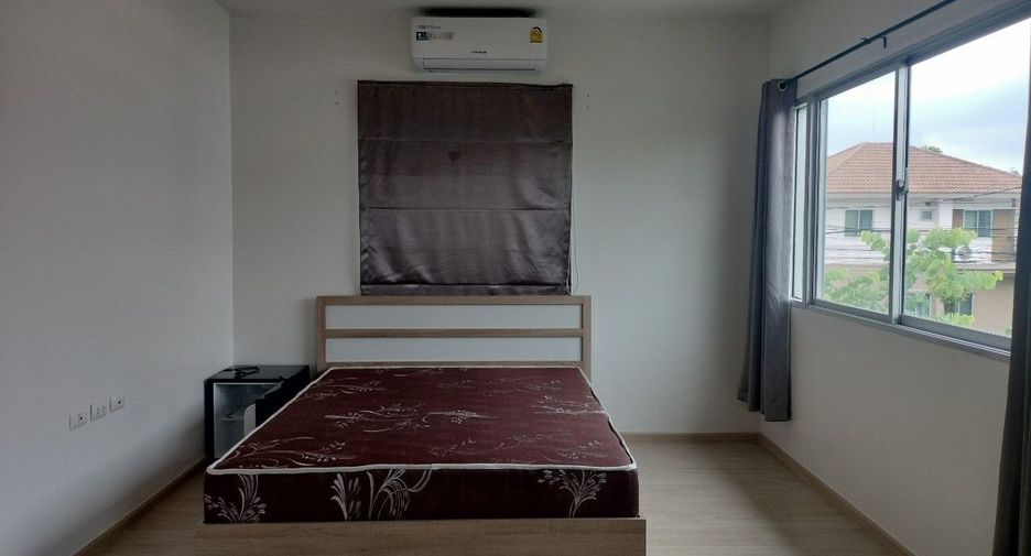 For rent 3 bedrooms house in Bang Phli, Samut Prakan