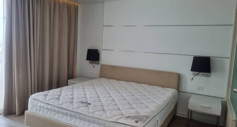 For rent 1 bed condo in Sathon, Bangkok
