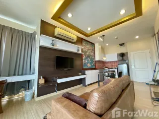Condo en alquiler de 1 habitaciones en Khlong San, Bangkok