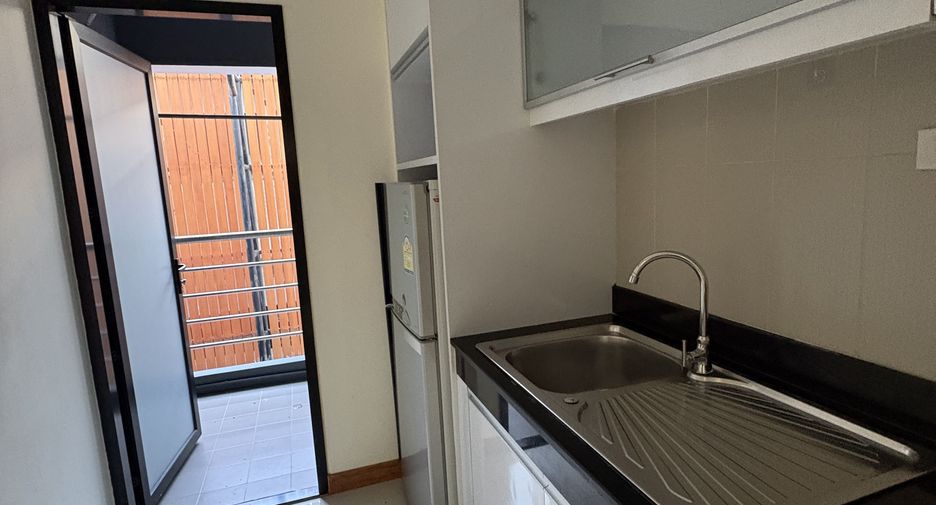 For rent 1 bed apartment in Chatuchak, Bangkok