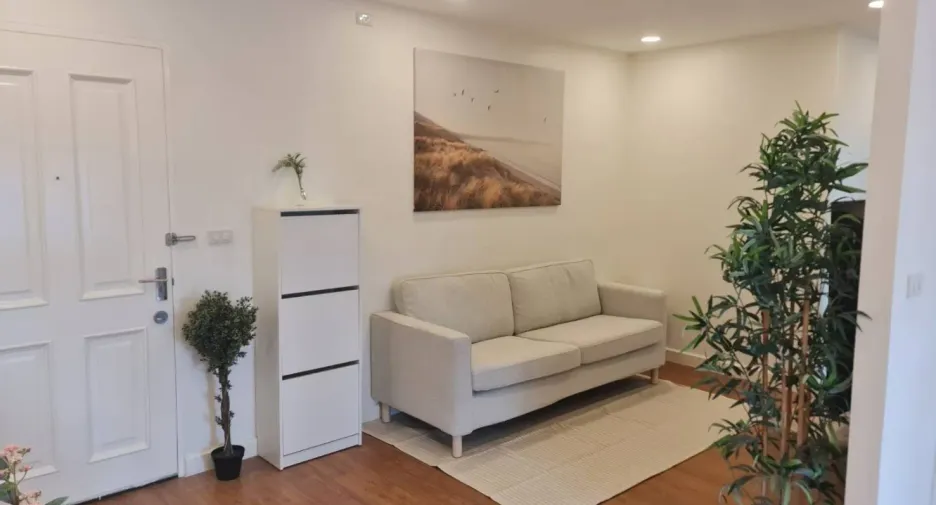 For rent 2 bedrooms condo in Khlong Toei, Bangkok