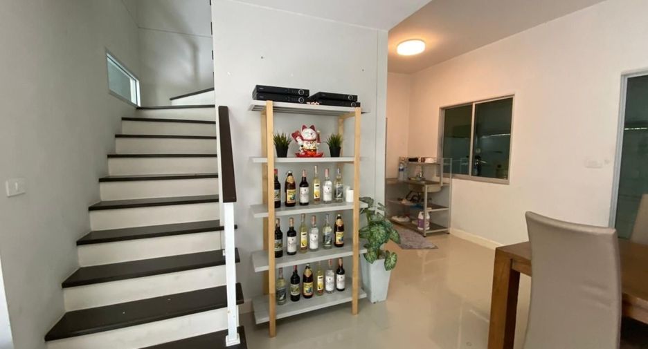 Reihenhaus zur Miete mit 3 Zimmer in Min Buri, Bangkok
