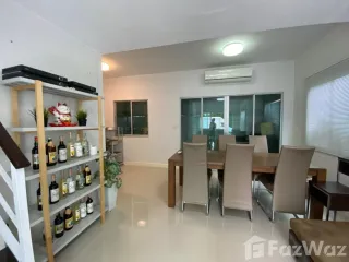 For rent 3 ベッドルーム townhouse in Min Buri, Bangkok