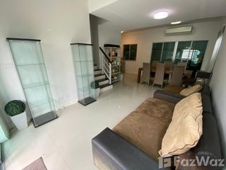 For rent 3 ベッドルーム townhouse in Min Buri, Bangkok
