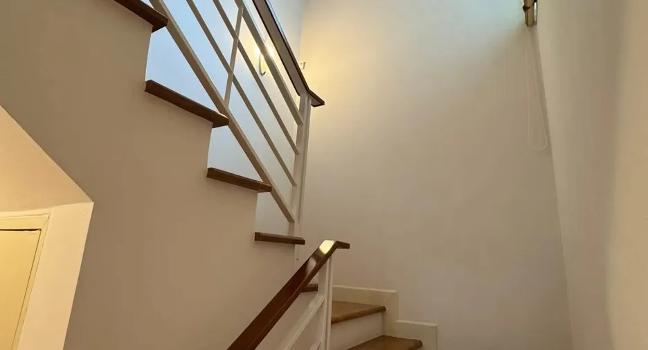 For rent 3 bedrooms house in Chom Thong, Bangkok