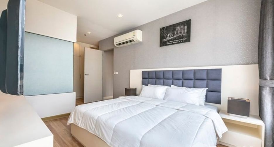 For rent 2 bedrooms condo in Ratchathewi, Bangkok
