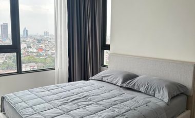 For rent 1 bed condo in Khlong San, Bangkok