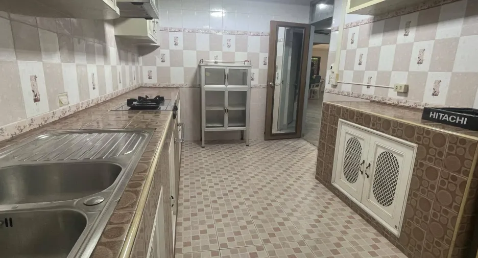 For rent 3 bedrooms house in Lak Si, Bangkok
