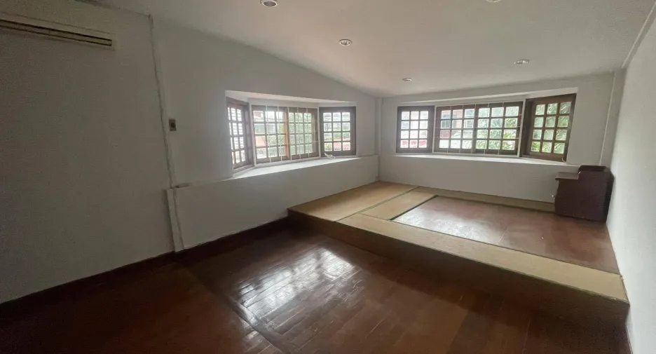 For rent 3 bedrooms house in Lak Si, Bangkok