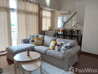 Condo en alquiler de 3 habitaciones en Watthana, Bangkok