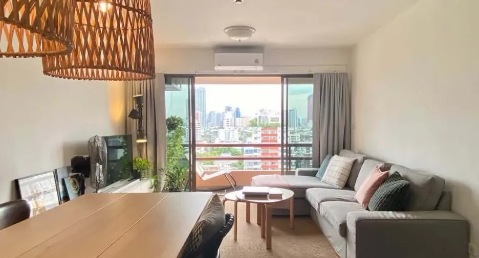 For rent 1 bed condo in Phaya Thai, Bangkok