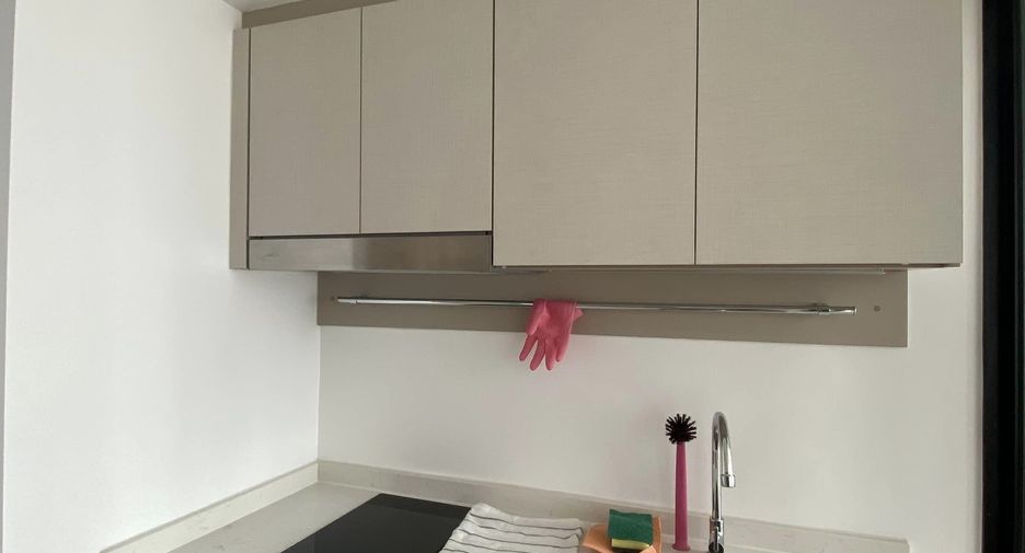 Wohnung zur Miete mit 1 Zimmer in Sathon, Bangkok