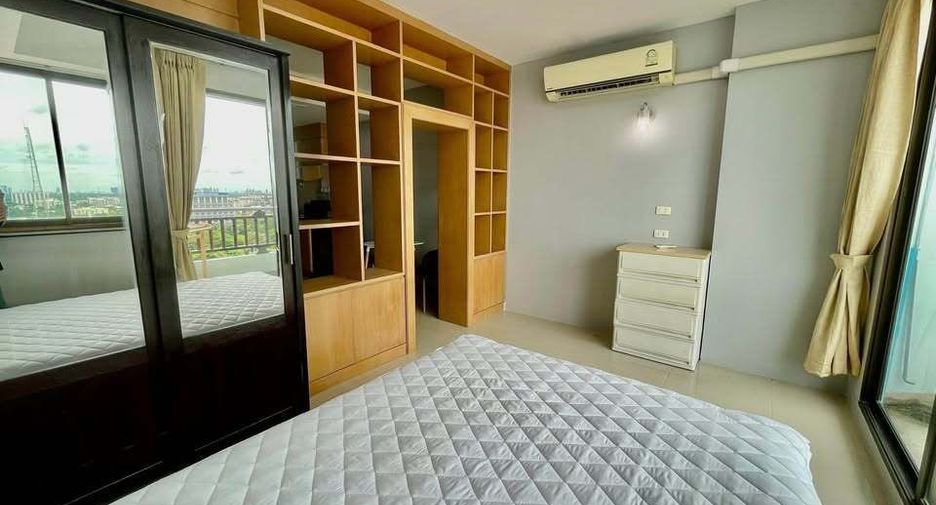 For rent studio condo in Sathon, Bangkok