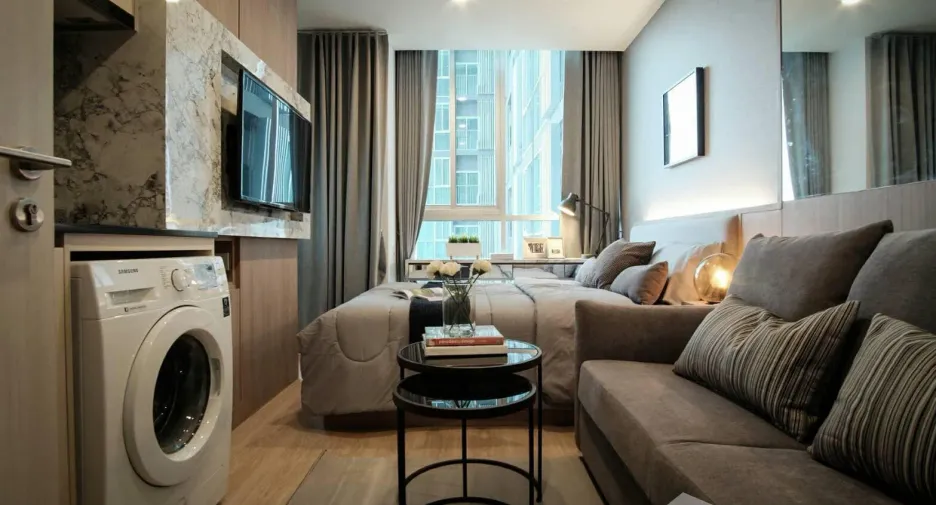 For rent studio condo in Huai Khwang, Bangkok