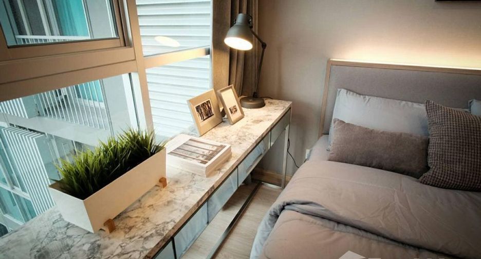 For rent studio condo in Huai Khwang, Bangkok