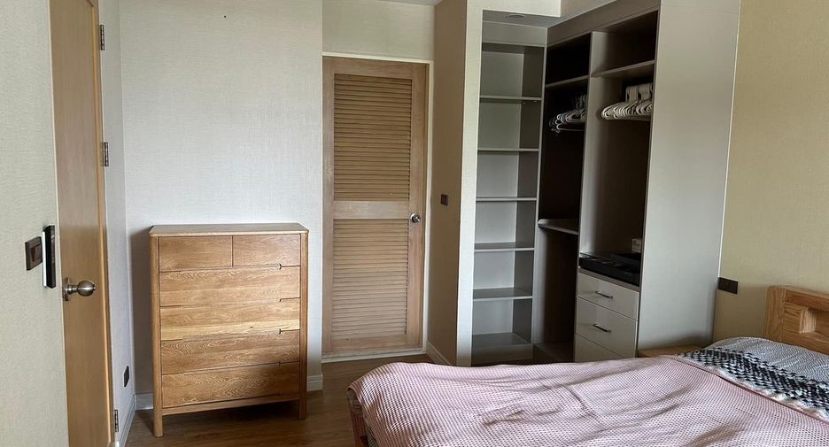 For rent 1 bed condo in Phaya Thai, Bangkok