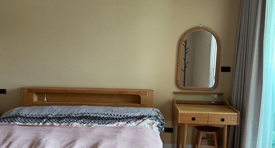 For rent 1 bed condo in Phaya Thai, Bangkok