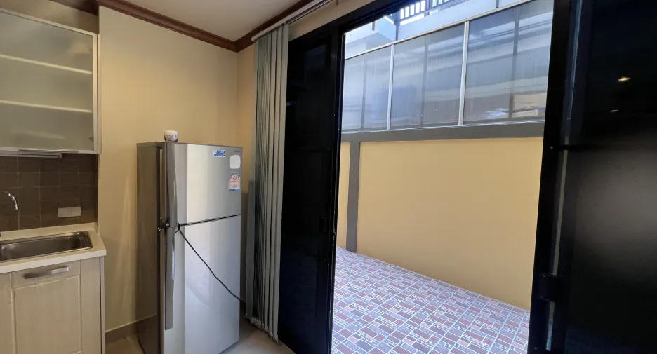For rent 1 bed condo in Watthana, Bangkok