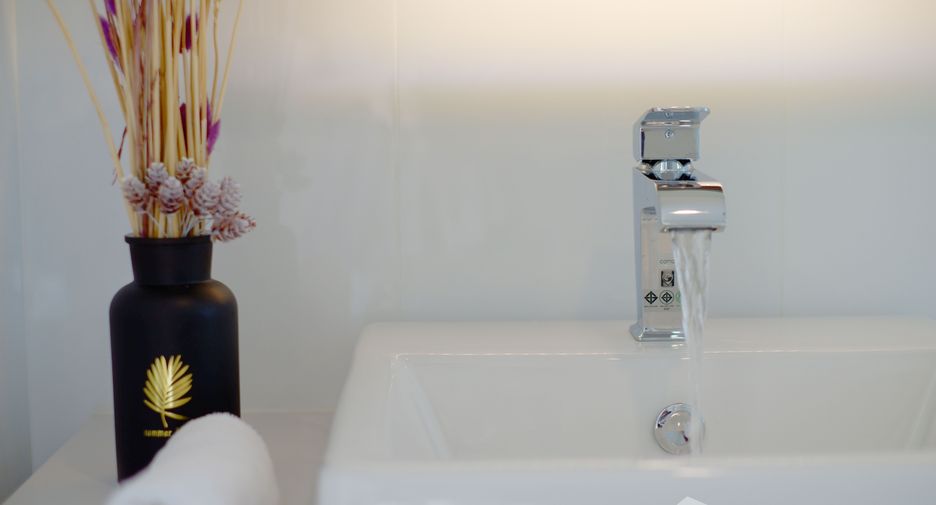 For rent 1 bed condo in Phra Khanong, Bangkok