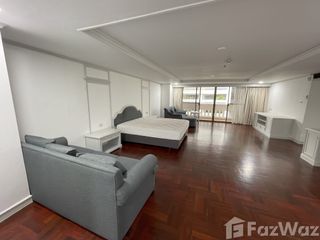 For rent 3 bedrooms apartment in Watthana, Bangkok