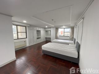 For rent 3 bedrooms apartment in Watthana, Bangkok