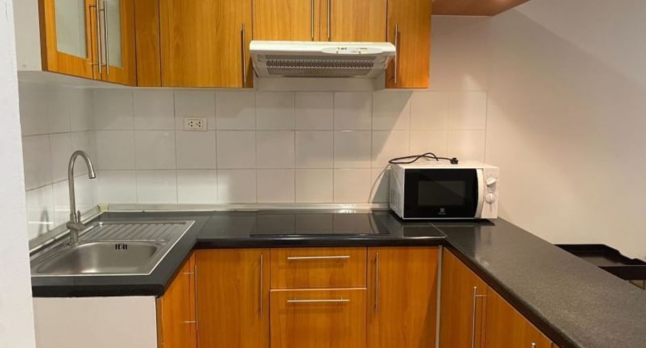 For rent 1 Beds condo in Khlong Toei, Bangkok