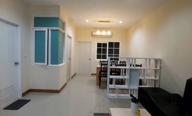 For rent 4 bedrooms townhouse in Prawet, Bangkok