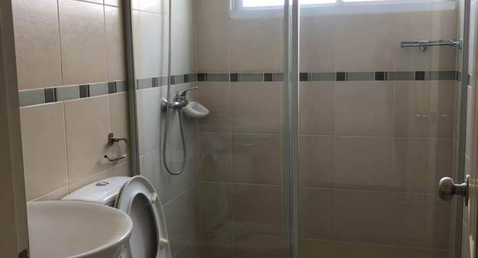 For rent 2 bedrooms condo in Bangkok Yai, Bangkok