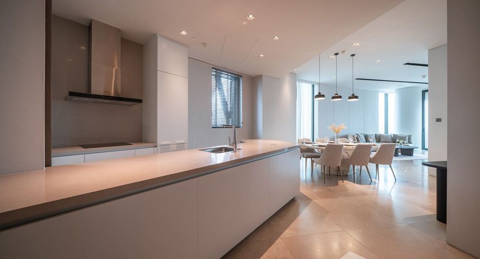 Condo en alquiler de 2 habitaciones en Khlong San, Bangkok