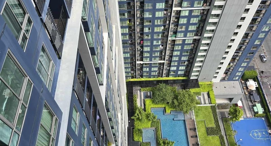 For rent 1 bed condo in Watthana, Bangkok