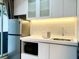 Wohnung zur Miete mit 1 Zimmer in Bang Kapi, Bangkok