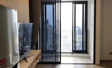 For rent 1 bed condo in Bang Rak, Bangkok