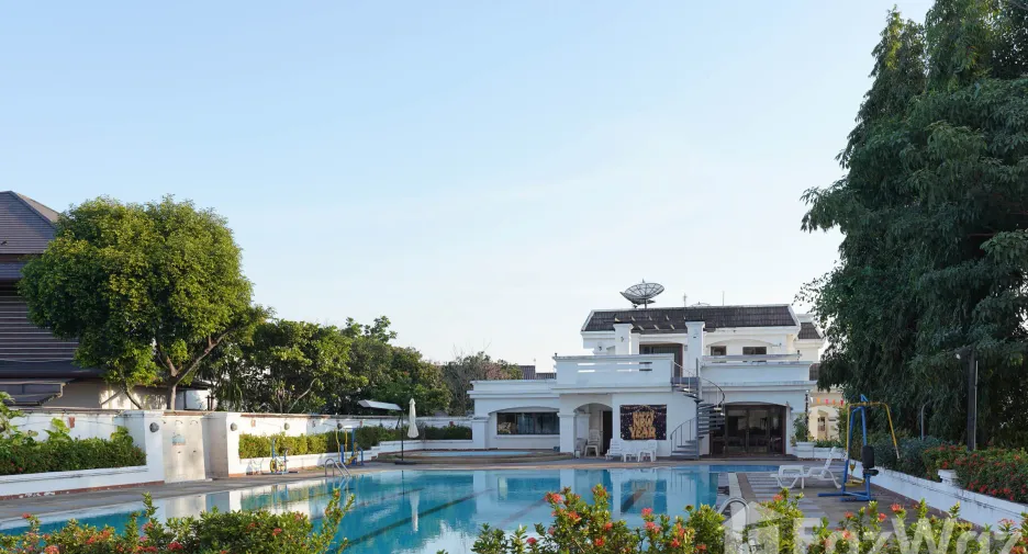 For rent 2 ベッドルーム condo in Bang Na, Bangkok