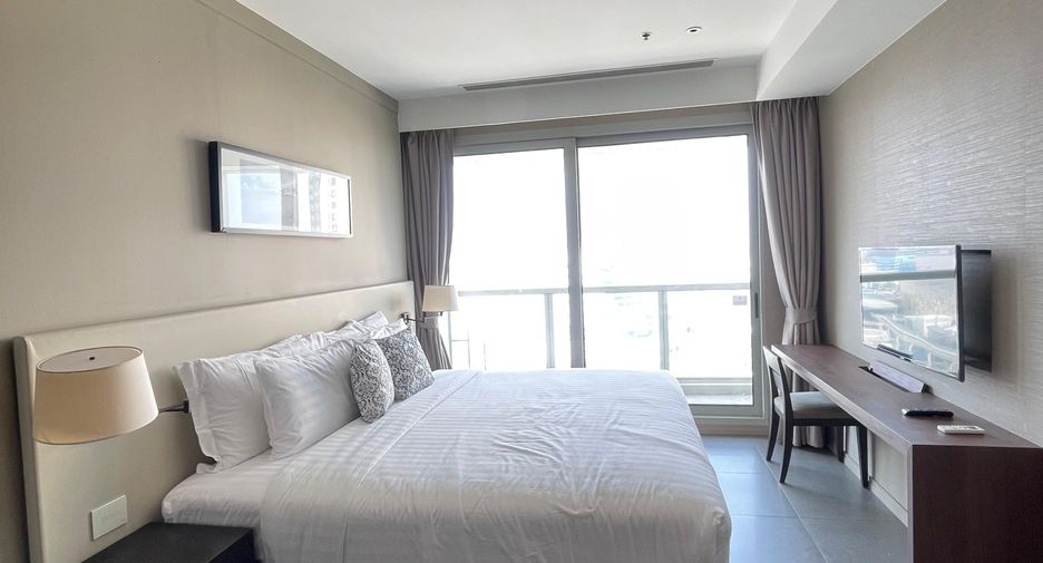 For rent 2 bedrooms condo in Sathon, Bangkok