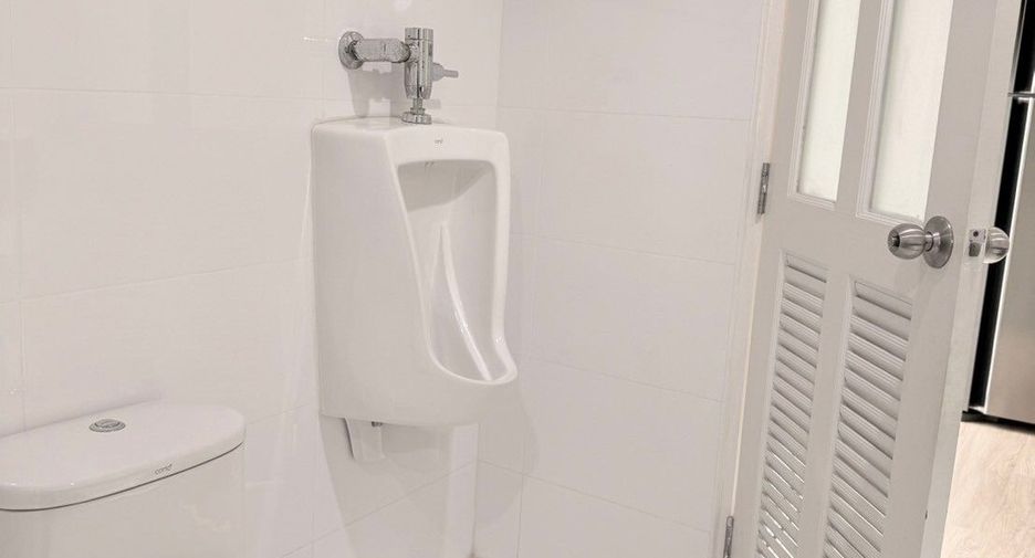 For rent studio condo in Sathon, Bangkok