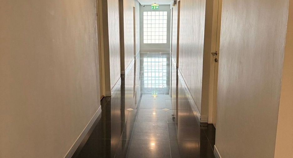 For rent studio condo in Sathon, Bangkok