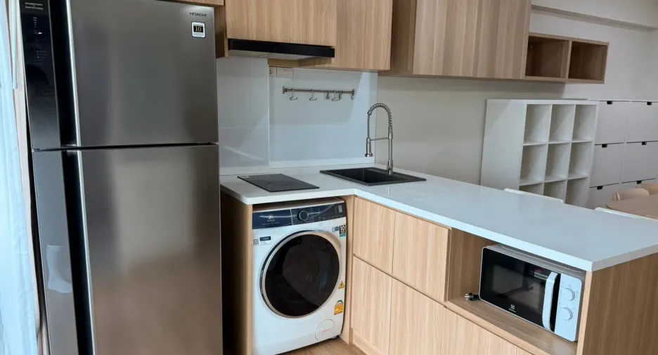 For rent studio condo in Sathon, Bangkok