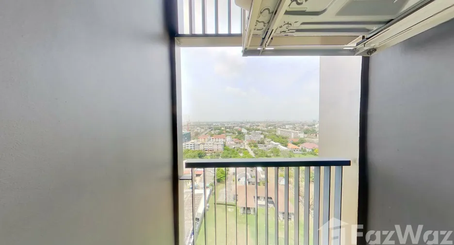 For rent studio condo in Phra Khanong, Bangkok