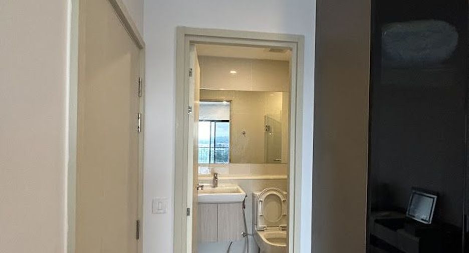 Condo en alquiler de 1 habitaciones en Khlong Toei, Bangkok