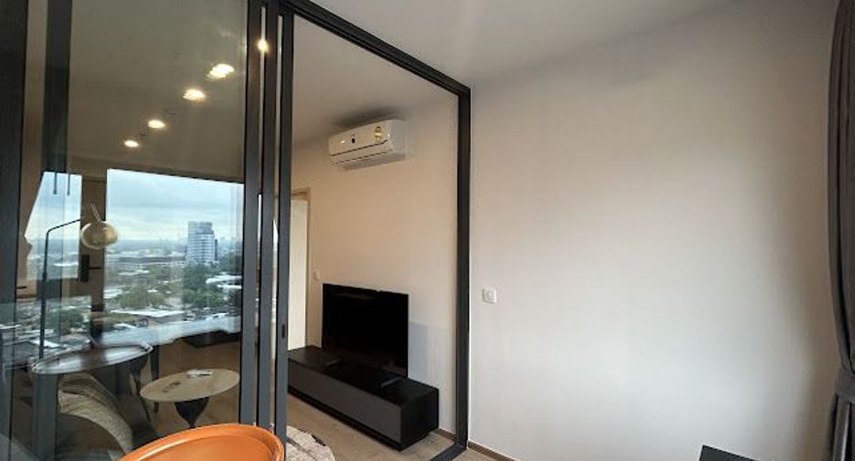 Condo en alquiler de 1 habitaciones en Khlong Toei, Bangkok