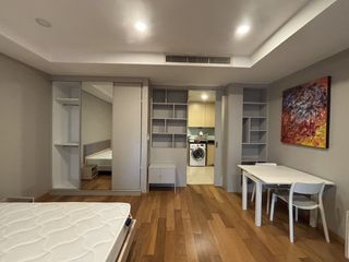 À louer studio condo à Sathon, Bangkok