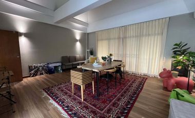 Casa en alquiler de 4 habitaciones en Suan Luang, Bangkok