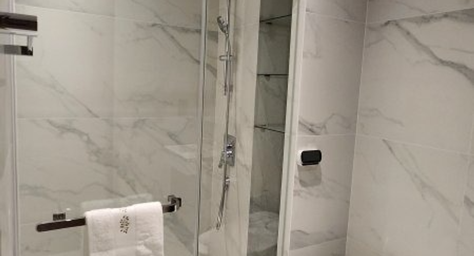 For rent 2 bedrooms condo in Sathon, Bangkok