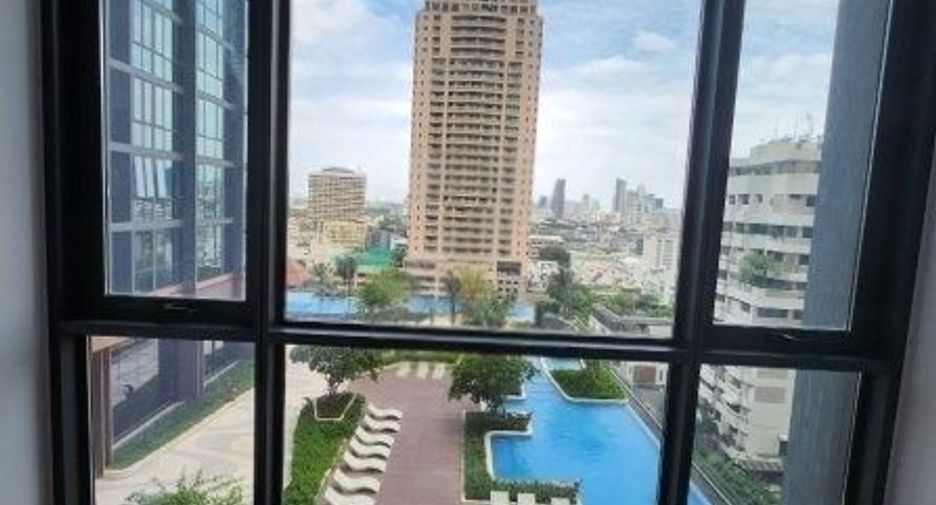For rent 2 bedrooms condo in Sathon, Bangkok