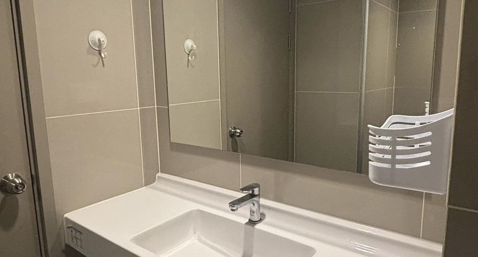 For rent 1 bed condo in Huai Khwang, Bangkok