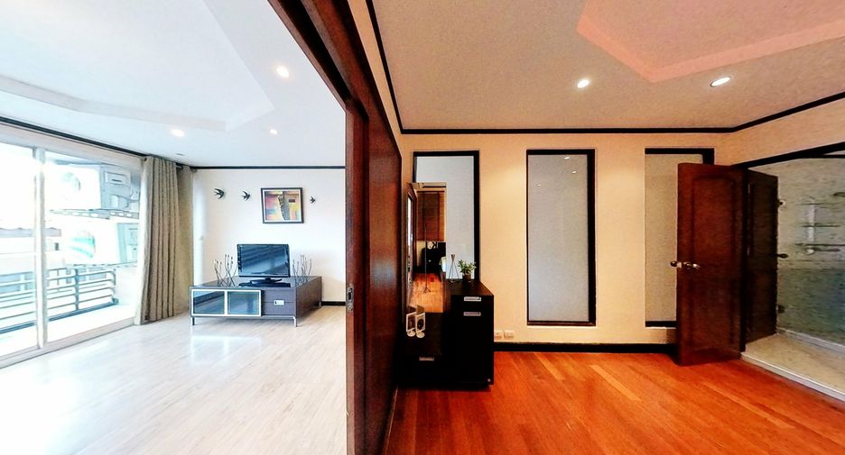 For rent 1 bed condo in Watthana, Bangkok
