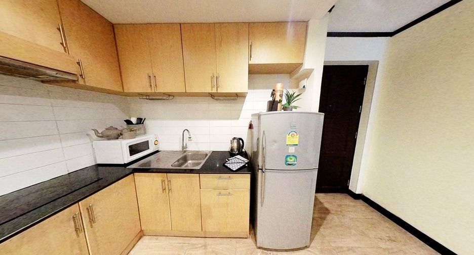 For rent 1 bed condo in Watthana, Bangkok