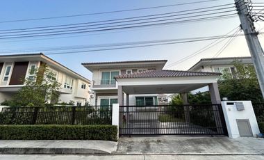 For rent 4 bedrooms house in Phra Samut Chedi, Samut Prakan