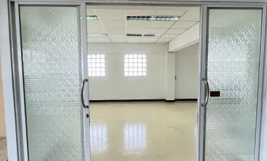 For rent office in Khlong Toei, Bangkok