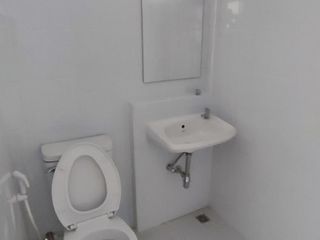 Reihenhaus zur Miete mit 2 Zimmer in Bang Sue, Bangkok